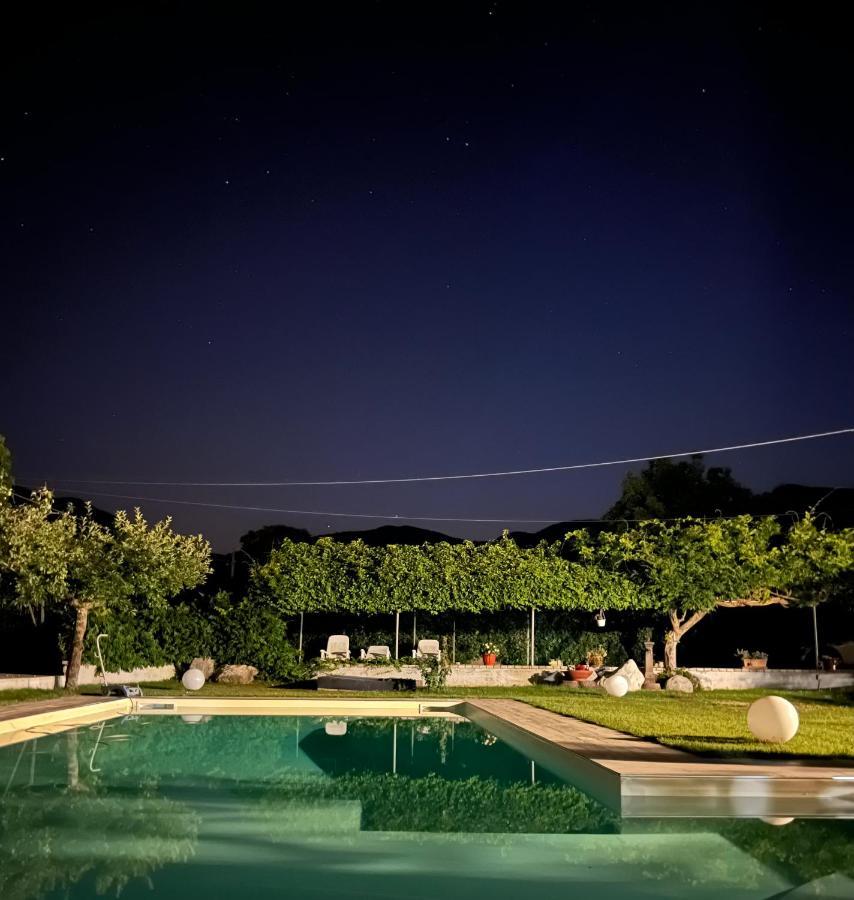 La Brezza Del Pollino Bed & Breakfast โมราโนคาลาโบร ภายนอก รูปภาพ